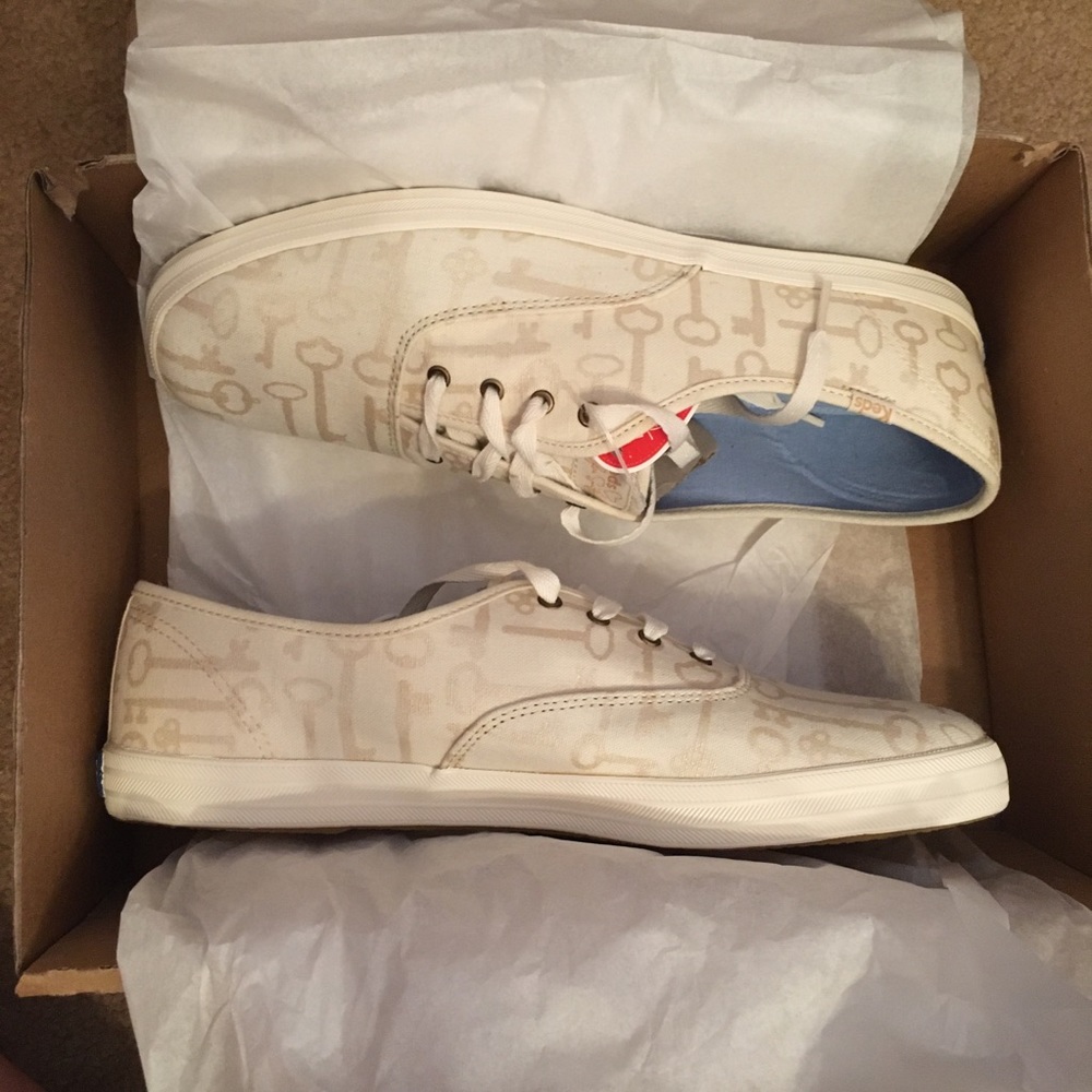 Limited Edition Taylor Swift Champion Key Keds